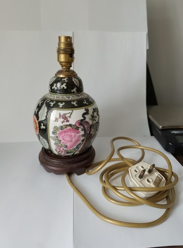 Vintage oriental ceramic table - vintage,