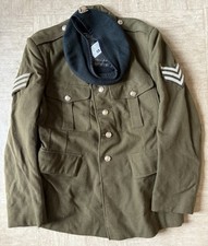 Old U.D.R. Ulster Defence Regiment Sergeants Tunic & Beret.