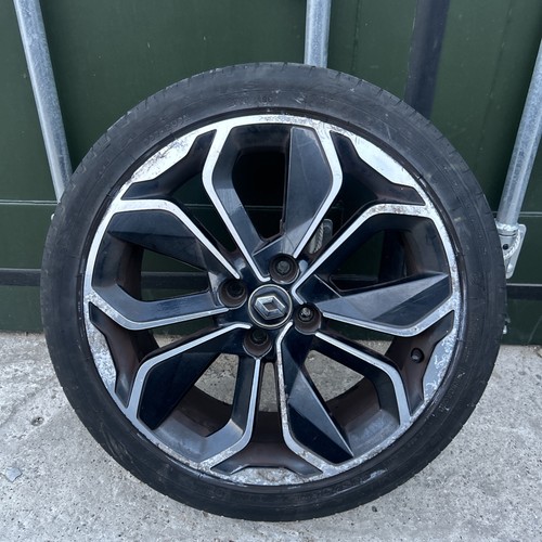 Renault clio mk4 damaged - clio,