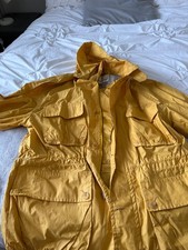 Aquascutum yellow medium mens