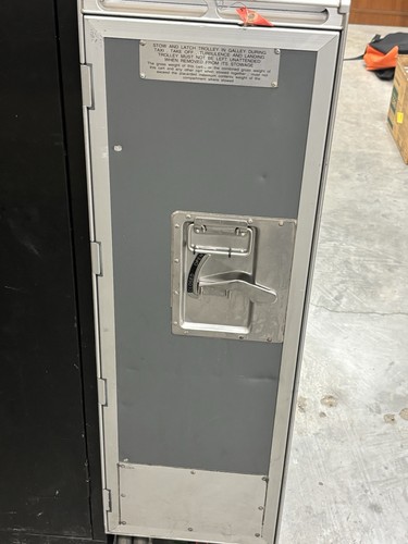 Half size galley cart - size,