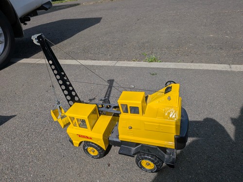 1970 tonka crane - crane, truck