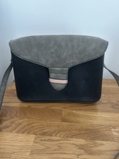 M&S Ladies Khaki Mix Shoulder