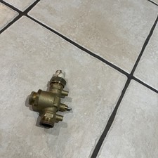 Drayton 22mm Mid Position Valve Brass Body Only- (No Motor/ Actuator)