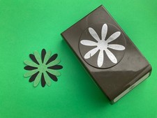 Stampin up Large Layering Daisy Flower card craft punch -Cutter