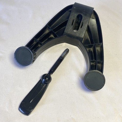 Thrustmaster wheel fixation
