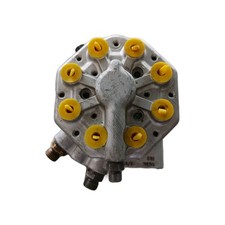 Mercedes-Benz SL R107 W126 Fuel Distributor 0438101018