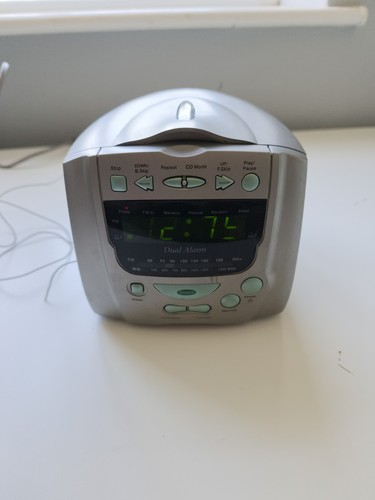 Roberts cube clock radio - cube,
