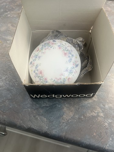 Wedgewood trinket box - wedgewood,