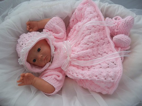 Baby knitting patterns 28 - dk,