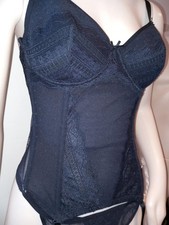 NEW - Sorbet Boutique. Black
