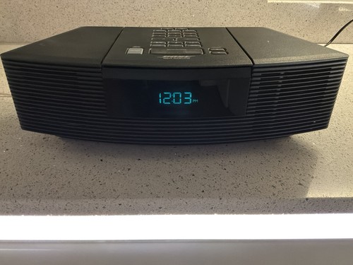 Bose wave radio player - radio, cd