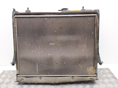 Isuzu max radiator engine - radiator,