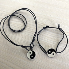 A set of Adjustable Chinese Yin Yang Sign 19mm Charm Pendant Necklace & Bracelet