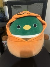 Squishmallow Halloween Avery