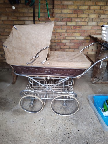 Silver cross vintage pram - cross,
