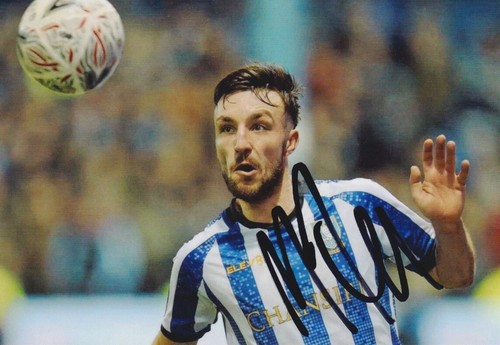 Morgan fox hand signed - morgan,
