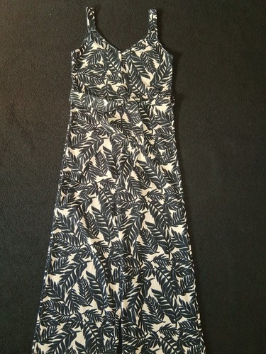 Lovely stretchy black - stretchy,