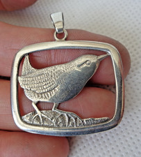 SCOTTISH PROVINCIAL SHETLAND WREN SOLID SILVER PENDANT – JACK RAE EDINBURGH 1976