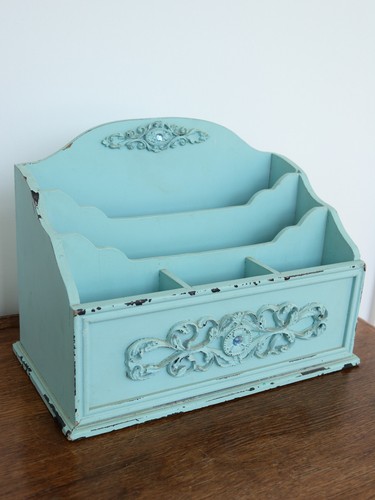 Vintage shabby chic wooden - vintage,