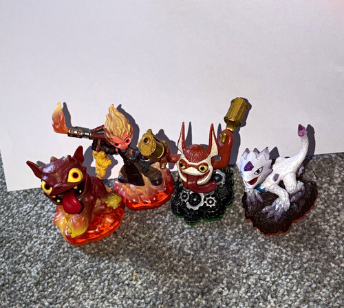 Skylanders lot character - of, 4