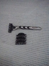 Gillette Mach 3 Manual Razor Blades x4 Blades plus Handle Included