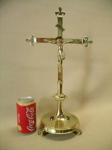 Antique brass neo gothic - brass,