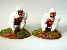 A3 WARGAMES FOUNDRY - 2 X GORILLAS PAINTED META MODELS