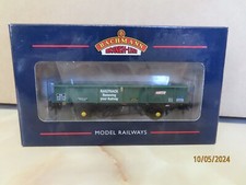 Bachmann 38-095 A 34 Ton PNA Ballast/Spoil Wagons 5 Rib Green boxed ..*