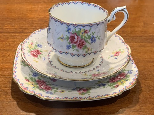 Royal albert petit - petit, bone