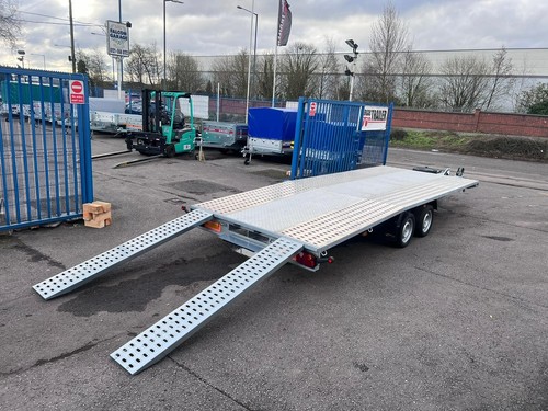 Car transporter trailer beaver - trailer,