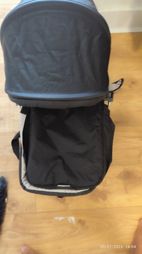 Baby jogger compact carrycot - compact,