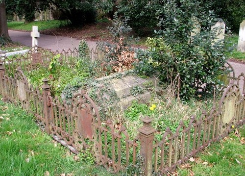 Photo 6x4 burial - photo,