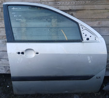 FOCUS FOCUS MK1 1998 - 2004 NSF PASSENGER FRONT DOOR IN MOONDUST SILVER