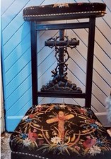 Antique Prie-Dieu Prayer Chair