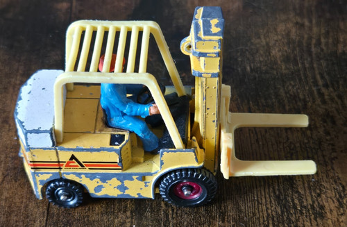 Corgi toys allis - toys, chalmers