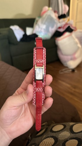 Guess red leather logo - logo, cuff