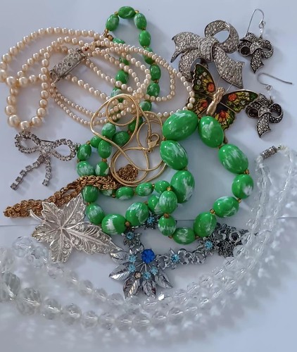 Vintage costume jewellery - vintage,