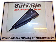 YAMAHA FAZER 1000 2000 - 2005:SEAT SIDE PANEL - RIGHT:USED MOTORCYCLE PARTS