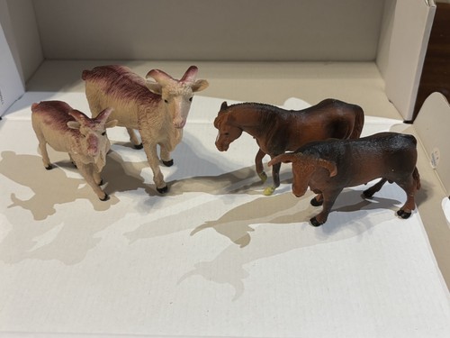 Farm animal figures - set, 4