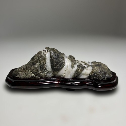 Suiseki japanese viewing stone - suiseki,