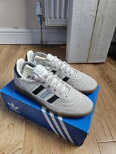 ADIDAS INDOOR SUPER SIZE 8.5