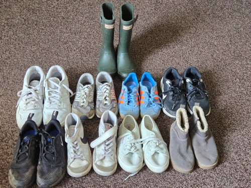 Job lot pairs - job,