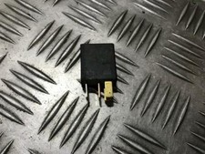 0332017307 865076 Relay module for Toyota Avensis UK369728-87