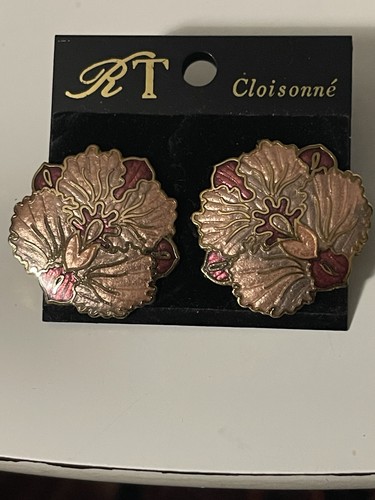 Vintage jewellery - vintage,