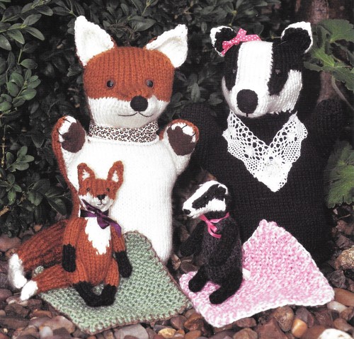 Home printed knitting pattern - home,