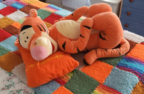 Disney tigger large plush soft - disney,