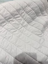 superking Mattress Topper Thick with Elasticated Corner Strap-used 1 week warm