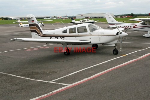 Photo ehdz piper pa28 arrow - d-ehdz,