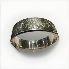 Vintage Sterling Silver Bangle